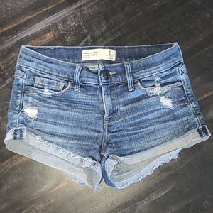 Abercrombie & Fitch Low Rise Short